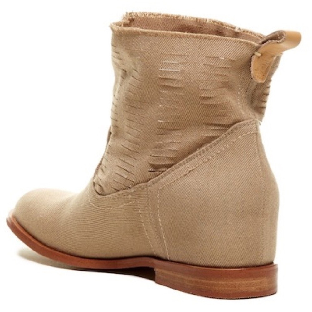 💕JOE'S JEANS💕 Mirage Booties - Neutral Beige Size 9 New in Box - Picture 3 of 8